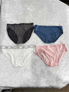 Victoria's Secret & PINK Lot Of Four Underwear Panties Brief Size Small